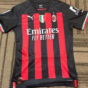 Used AC Milan 22/23 Home Kit